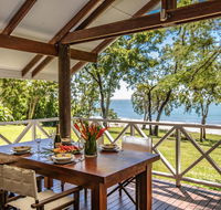 Cottonwood - Private Beachfront - Accommodation Broadbeach
