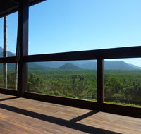 Daintree Holiday Homes - La Vista - Accommodation Broadbeach
