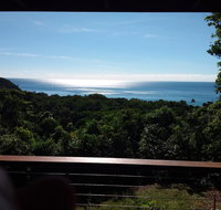 Daintree Oceanview Retreat - holiday home - Accommodation Broadbeach