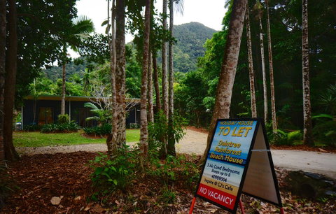 Daintree Rainforest Beach House - Accommodation Broadbeach 1
