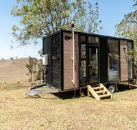Dam It Getaway Tiny House - Accommodation Broadbeach