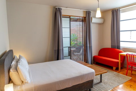 Dive Hotel - Accommodation Broadbeach 1