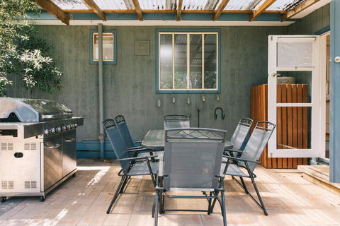 DOVESTONES BY THE SEA - INVERLOCH - Accommodation Broadbeach 1