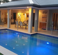 Eden Trinity Beach Lagoon Front House - Accommodation Broadbeach