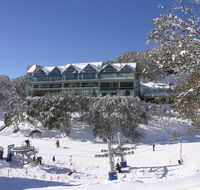 Falls Creek Country Club - Accommodation Broadbeach