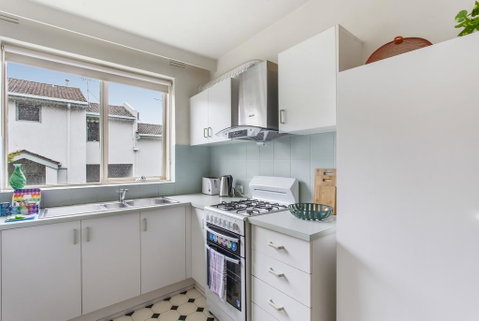 Family-friendly Apartment In Green Glen Iris - Accommodation Broadbeach 1