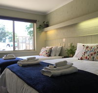 Finley Country Club Hotel Motel - Accommodation Broadbeach