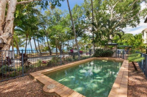 Fusilier Beachfrontviews - Accommodation Broadbeach 0