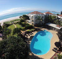 Golden Riviera Absolute Beachfront Resort - Accommodation Broadbeach