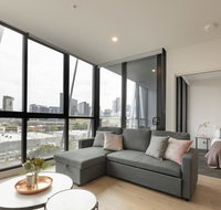 Gravity Tower - Accommodation Broadbeach