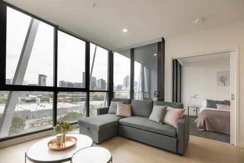 Gravity Tower - Accommodation Broadbeach 0