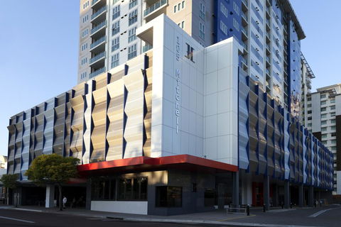 H On Mitchell Apartment Hotel - Accommodation Broadbeach 0