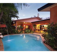 Hacienda Cooya Beach - Accommodation Broadbeach