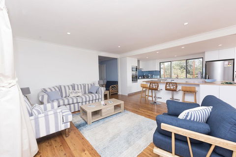 HAMPTONS - Accommodation Broadbeach 3