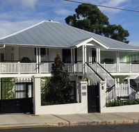 Heal House - Accommodation Broadbeach