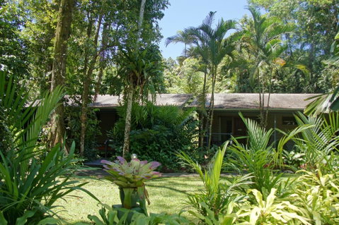 Heritage Lodge - Accommodation Broadbeach 1