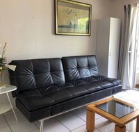 Holiday Unit by The Beach with Pool - Accommodation Broadbeach