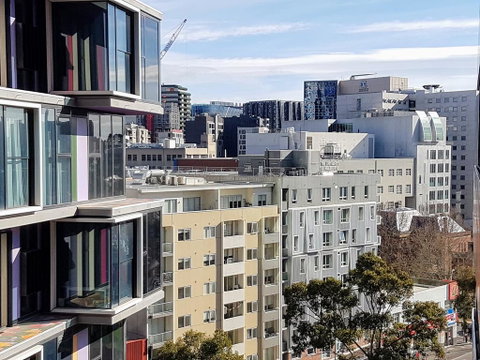 Homely Getaways @ Swanston Square - Accommodation Broadbeach 1