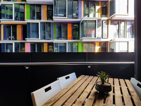 Homely Getaways @ Swanston Square - Accommodation Broadbeach 3
