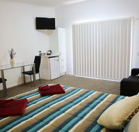 Honeybee - Country Accommodation - Accommodation Broadbeach