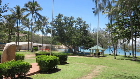 Island Magic - Townhouse No. 5 - Accommodation Broadbeach 1