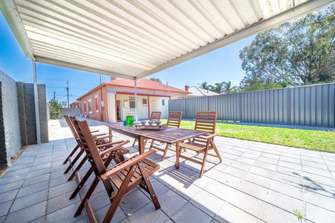 Kairos In Keswick-Wifi - Netflix - Nespresso - Accommodation Broadbeach 1