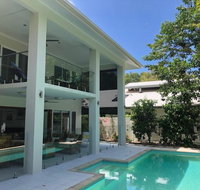 Kallista Ocean Edge Estate Palm Cove 5 min to the beach and restaurants - Accommodation Broadbeach