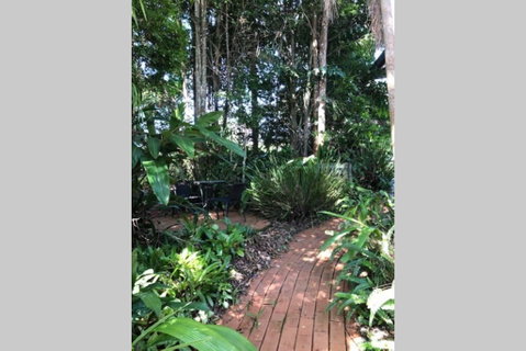 Karma Cottage - Accommodation Broadbeach 1