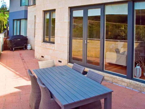 Koonya By The Bay - Accommodation Broadbeach 0