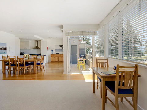 Koonya Views - Accommodation Broadbeach 3