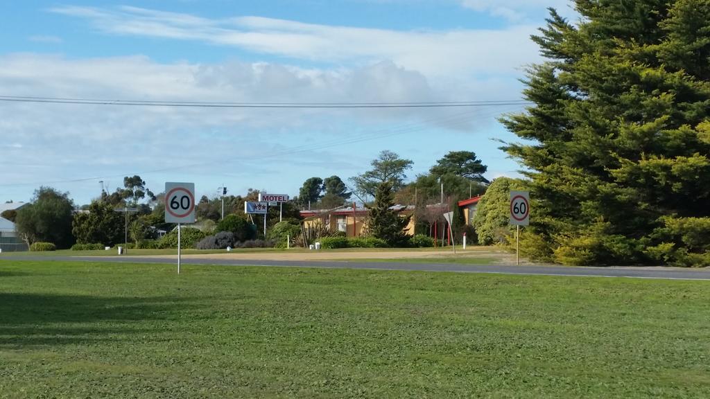 Ross Creek VIC Accommodation Broadbeach
