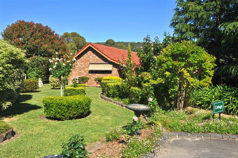 Langbrook Cottages - Accommodation Broadbeach 2