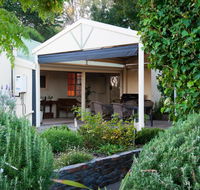 Linfield Cottage - Accommodation Broadbeach