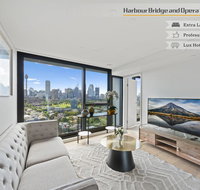 Luxurious Harbour Bridge and Opera House Views apt - Accommodation Broadbeach