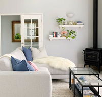 Luxury Storybook Manor Guest Suite - Accommodation Broadbeach