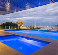 Luxury Waterfront Escape On The Harbour 315 - Accommodation Broadbeach