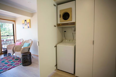 Lytton At Lonnie - Accommodation Broadbeach 2