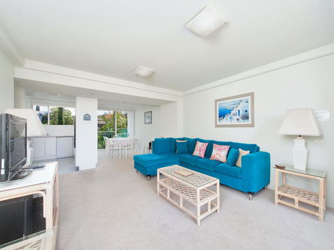 Marine Drive, Cirrus, Unit 6, 44 - Accommodation Broadbeach 1