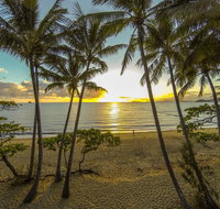 Marlin Waters Beachfront Apartments - Accommodation Broadbeach