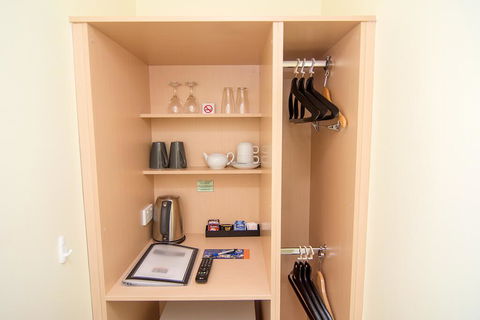 Miami Hotel Melbourne - Accommodation Broadbeach 2