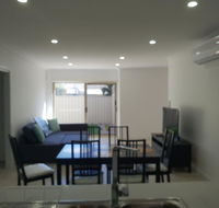 Modern style central location golden house - Accommodation Broadbeach