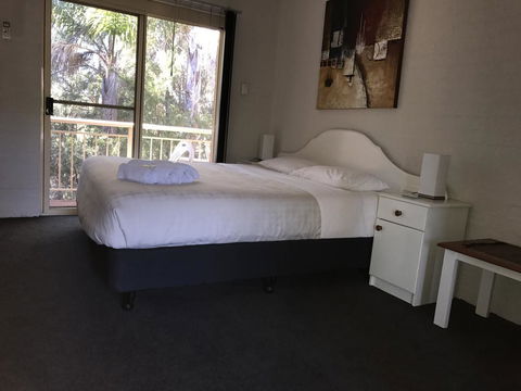 Mollymook Paradise Haven Motel - Accommodation Broadbeach 0
