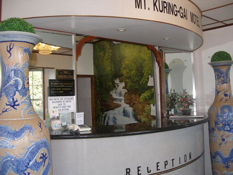 Mt Kuring-Gai Motel - Accommodation Broadbeach 2