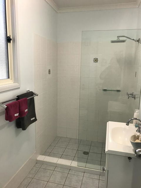 Neds On Northcote - Accommodation Broadbeach 2
