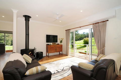 Nellsville Cottage - Kangaroo Valley - Accommodation Broadbeach 2