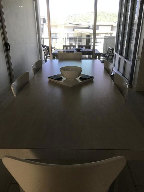 Nelly Bay Getaway At 1 Bright Point - Accommodation Broadbeach 2
