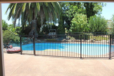 Jacaranda Hideaway Bed & Breakfast - Accommodation Broadbeach 9
