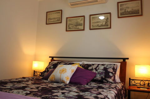 Jacaranda Hideaway Bed & Breakfast - Accommodation Broadbeach 8