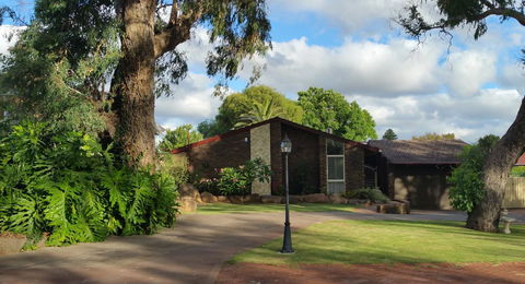 Jacaranda Hideaway Bed & Breakfast - Accommodation Broadbeach 16