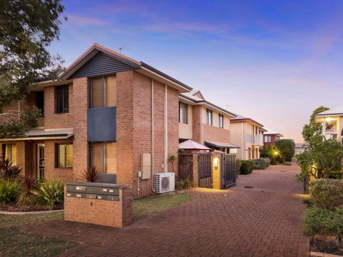 Cooper Street - Accommodation Broadbeach 39